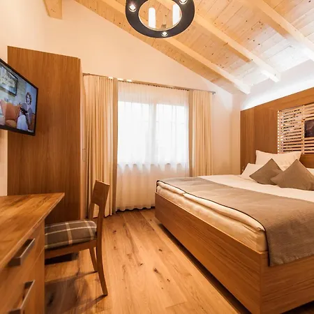 Chalet Oberstdorf Chalé *